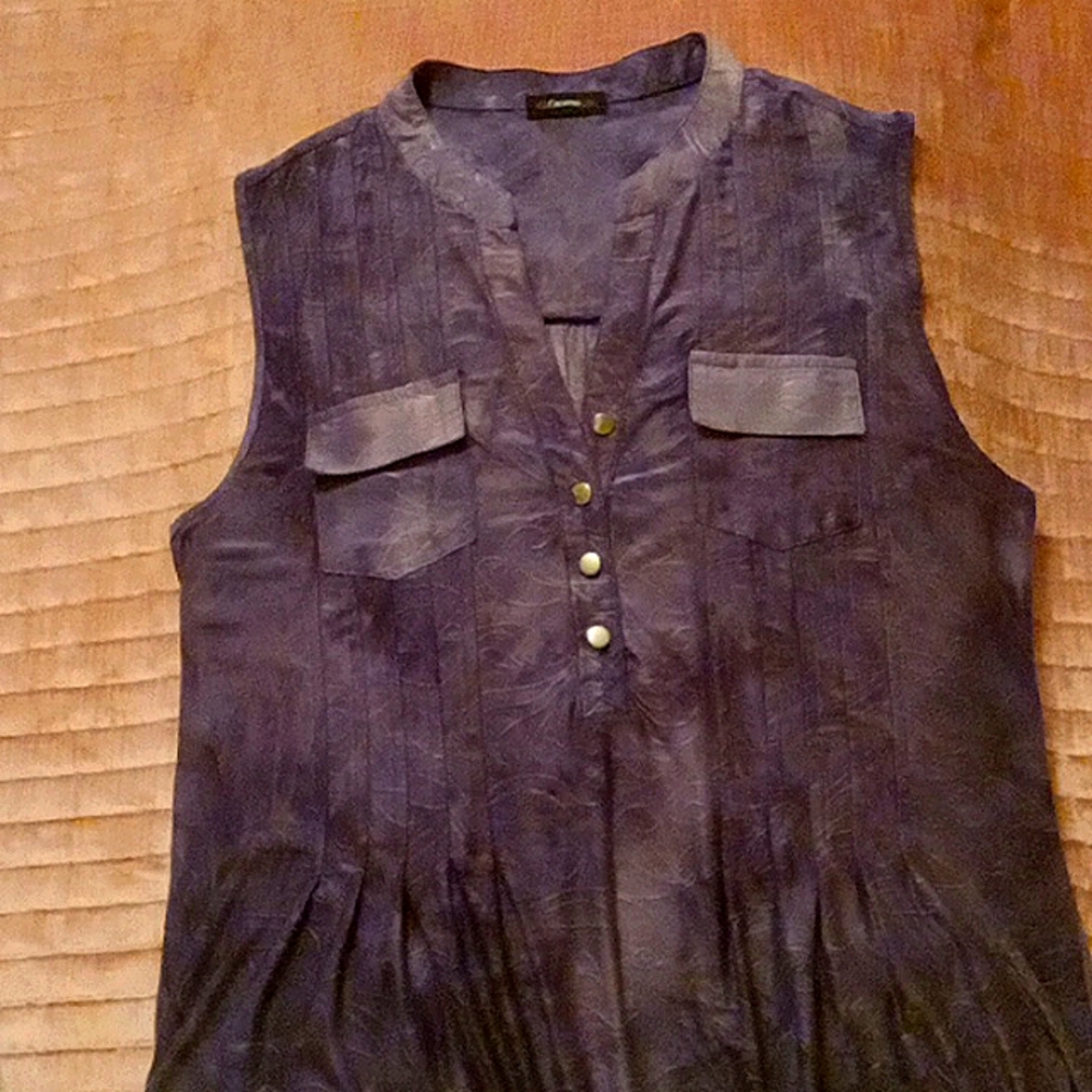 Woman's Blouse